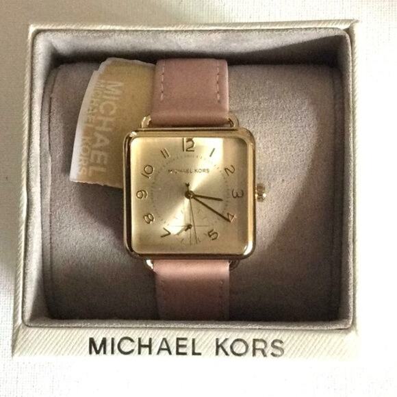 Michael Kors Ladies Watch  Square Face 31 x 31 mm Stainless Steel    NWT - Picture 2 of 4